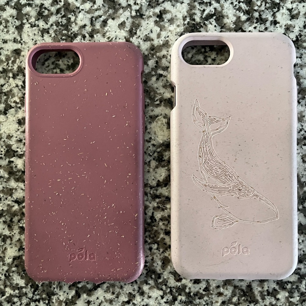 Two iPhone 6/6s/7/8 Pela phone cases
